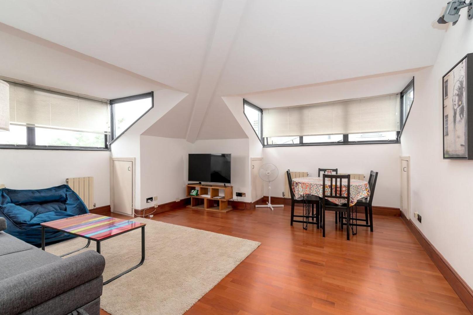Guestready - Sunny Top Floor Flat With Views Appartamento *