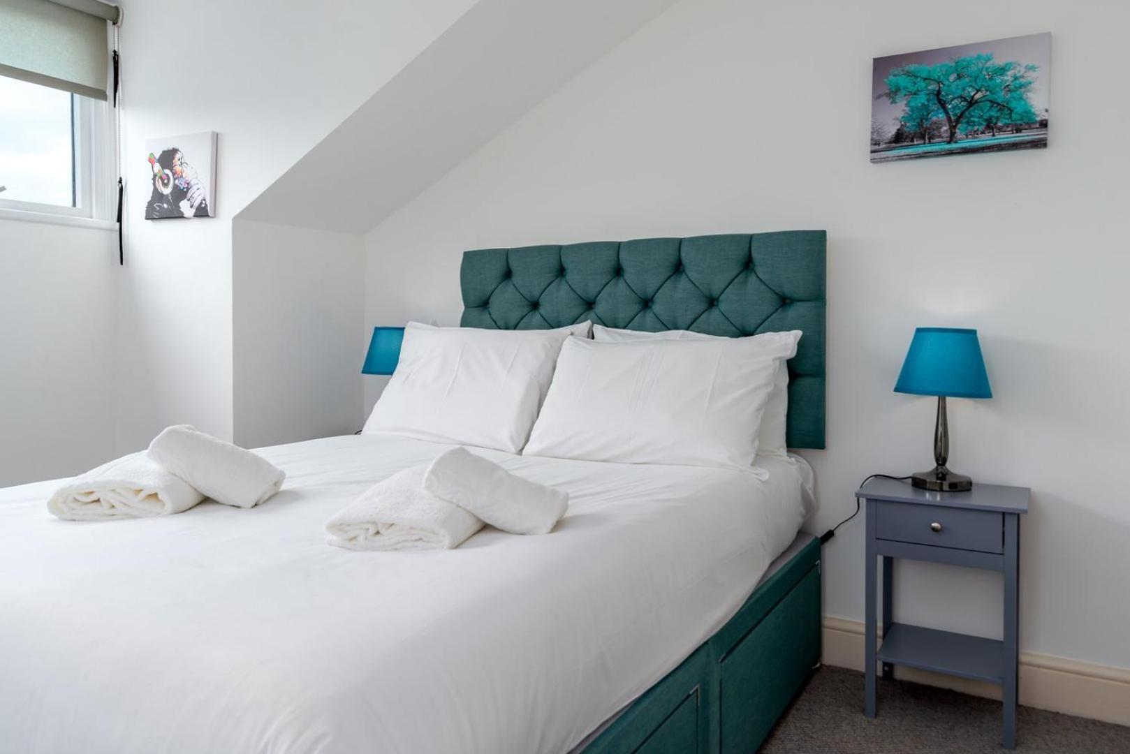 Guestready - Sunny Top Floor Flat With Views Appartamento Londra