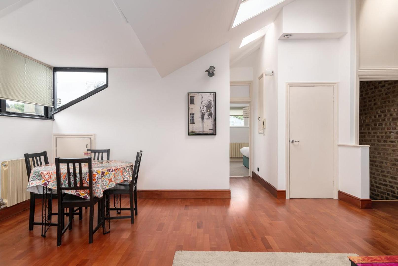 Guestready - Sunny Top Floor Flat With Views Appartamento